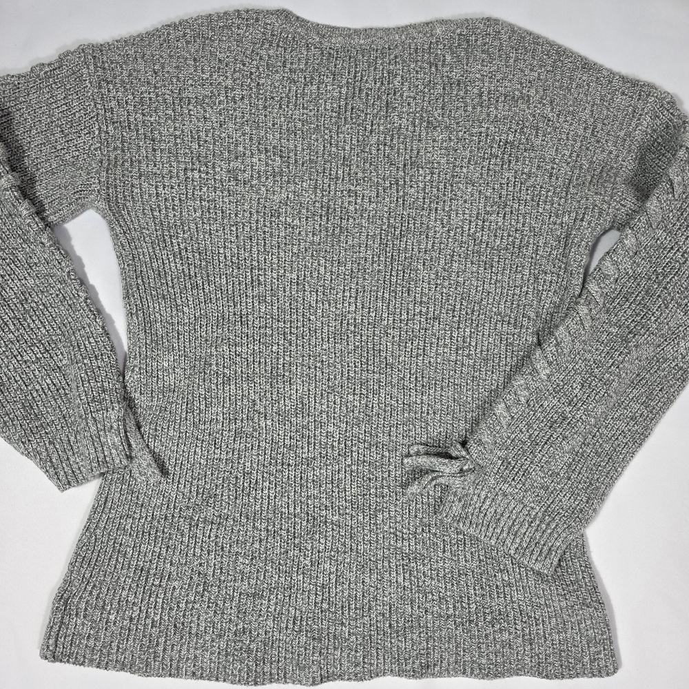American Eagle Gray Knit Sweater XS V-Neck Tie Sleeve Cozy Casual Women - Picture 3 of 6
